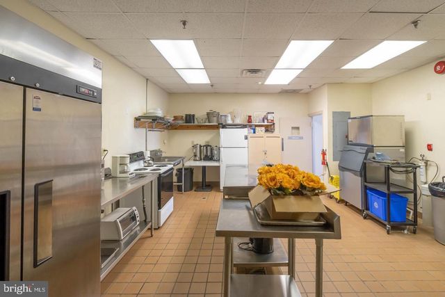 93 GLADE CIR W, Rehoboth Beach, DE 19971