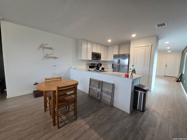 11602 Dog Rose, Converse, TX 78109