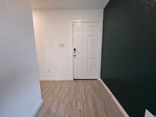 11602 Dog Rose, Converse, TX 78109