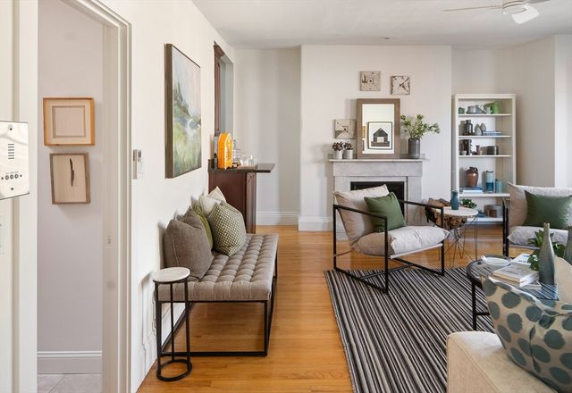 413 Beacon 5, Boston, MA 02115