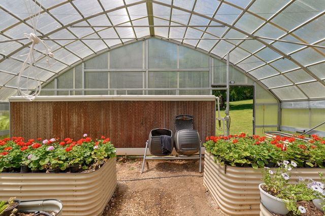 4932 E Farm Road 166, Springfield, MO 65809