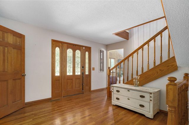 4932 E Farm Road 166, Springfield, MO 65809