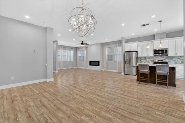 9623 Tunnel St, Newcastle, CA 95658