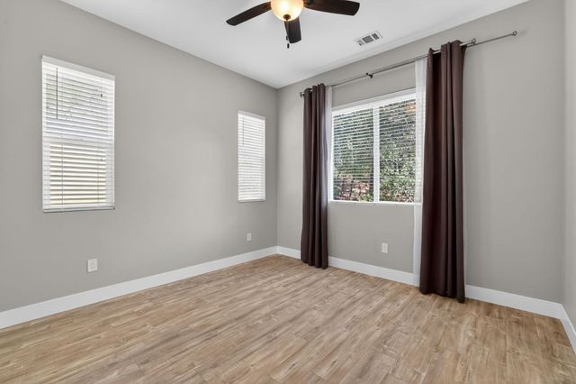 9623 Tunnel St, Newcastle, CA 95658