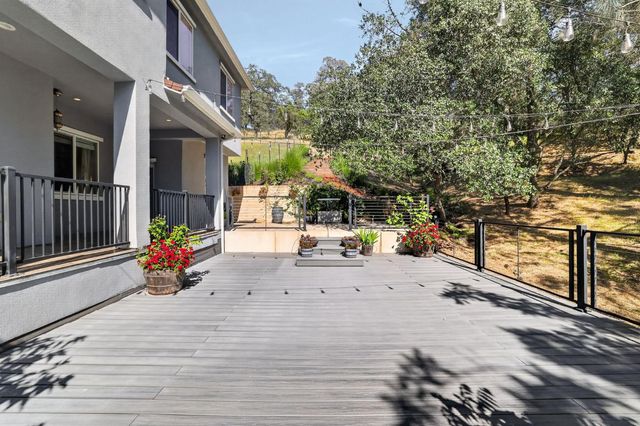 9623 Tunnel St, Newcastle, CA 95658
