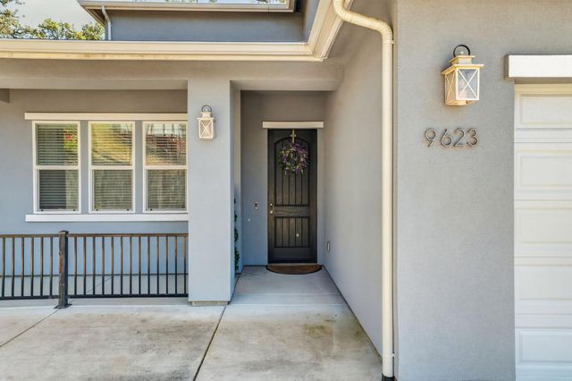 9623 Tunnel St, Newcastle, CA 95658