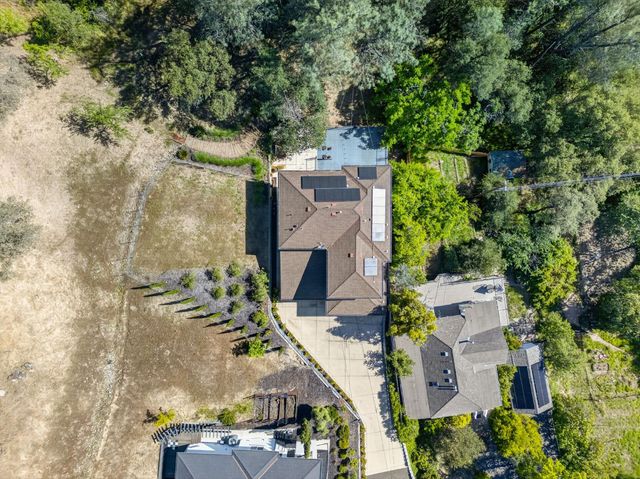 9623 Tunnel St, Newcastle, CA 95658