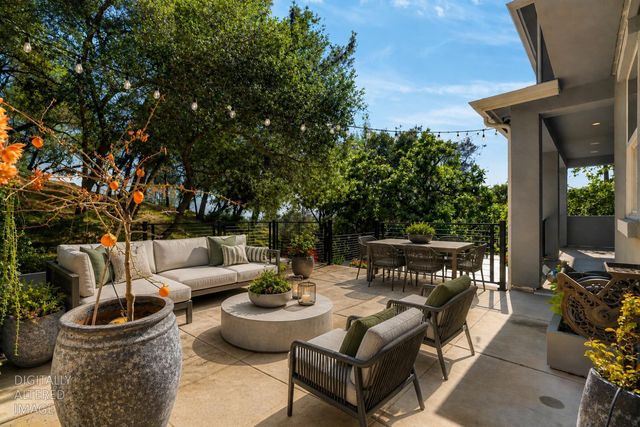 9623 Tunnel St, Newcastle, CA 95658