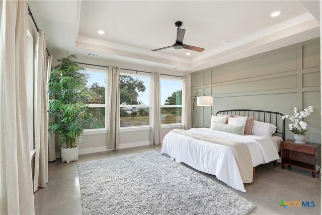 5721 Dry Comal Drive, New Braunfels, TX 78132