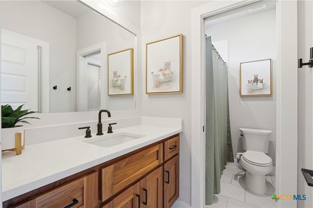 5721 Dry Comal Drive, New Braunfels, TX 78132