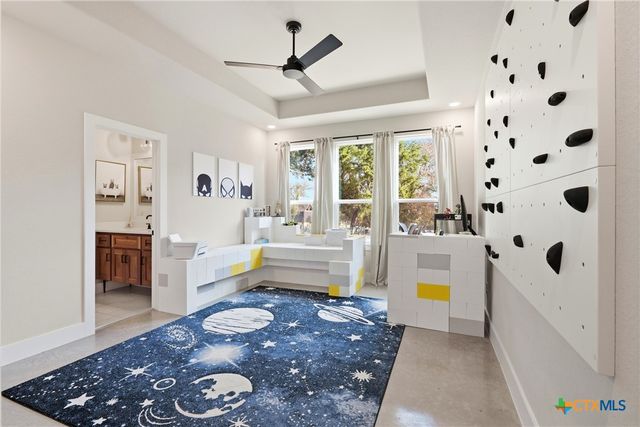 5721 Dry Comal Drive, New Braunfels, TX 78132