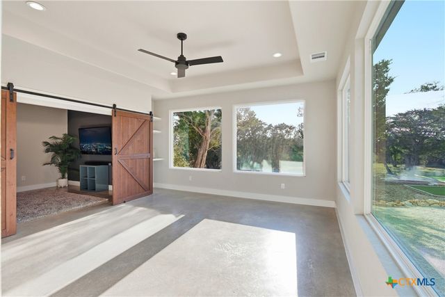 5721 Dry Comal Drive, New Braunfels, TX 78132