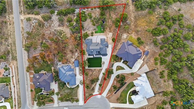 5721 Dry Comal Drive, New Braunfels, TX 78132