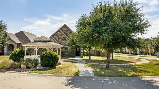 3503 Fountain Way, Granbury, TX 76049