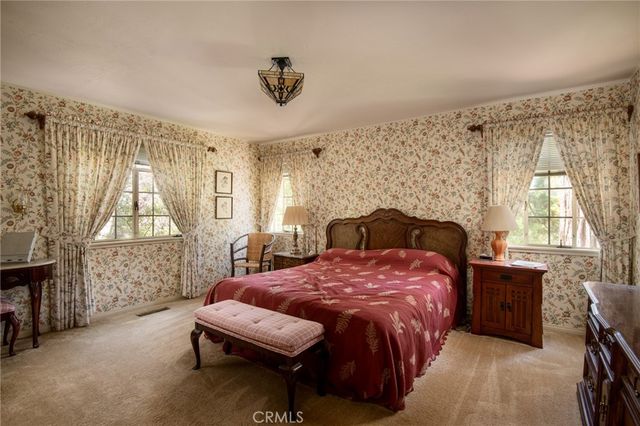 311 John Muir, Lake Arrowhead, CA 92352