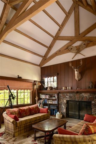 311 John Muir, Lake Arrowhead, CA 92352