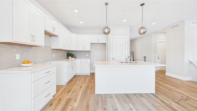 7315 Atwater Drive 29, Norton Shores, MI 49456