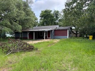 725 Cr 1040, Woodville, TX 75979