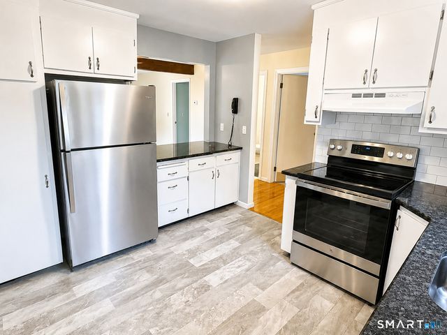 501 Summer Hill Drive 501, South Windsor, CT 06074