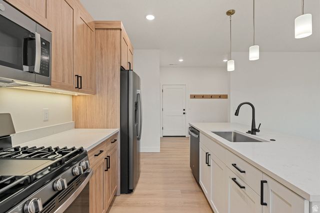 3318 W SUN CIR, Cedar City, UT 84720