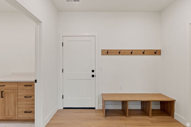 3318 W SUN CIR, Cedar City, UT 84720