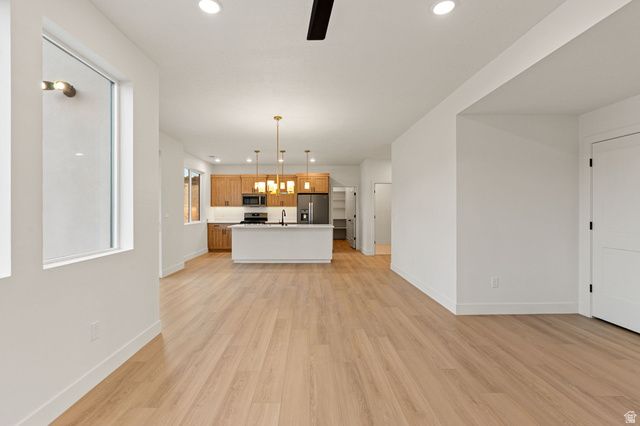 3318 W SUN CIR, Cedar City, UT 84720