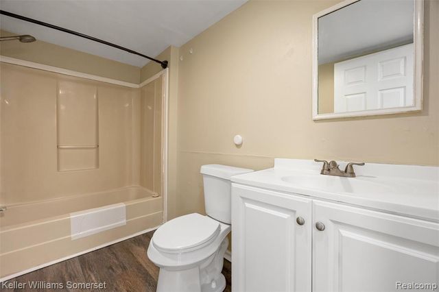 7067 Studebaker Avenue, Warren, MI 48091