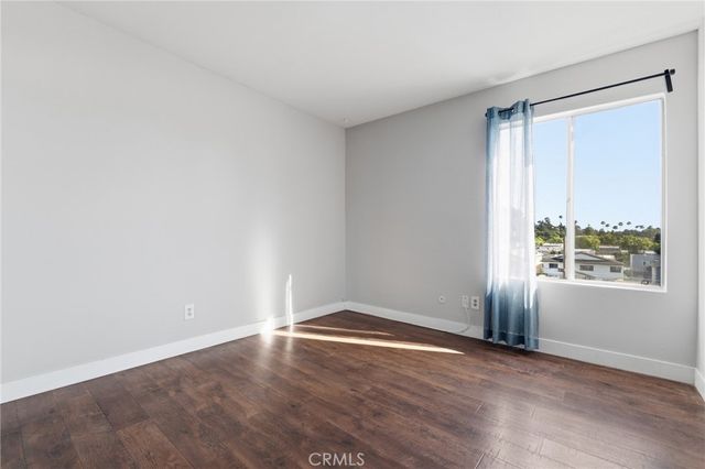 1422 Rock Glen 309, Glendale, CA 91205