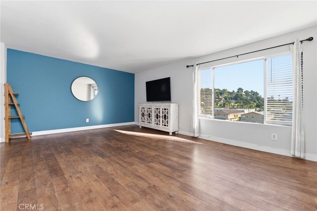 1422 Rock Glen 309, Glendale, CA 91205
