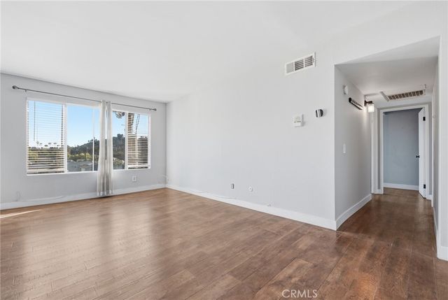 1422 Rock Glen 309, Glendale, CA 91205