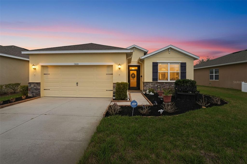 13635 HUNTING CREEK PLACE, Spring Hill, FL 34609