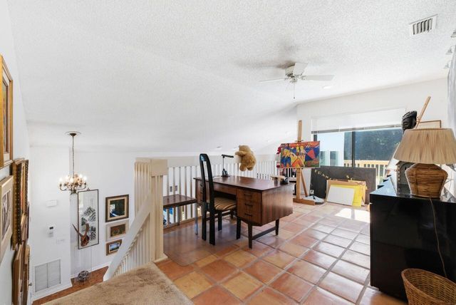 5787 Lakeview Mews Place, Boynton Beach, FL 33437