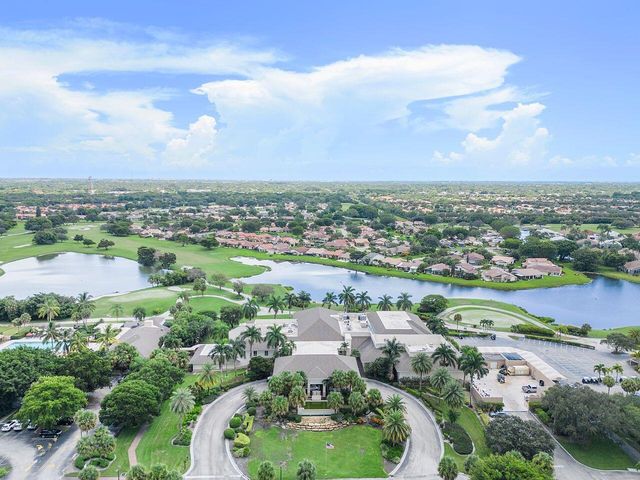 5787 Lakeview Mews Place, Boynton Beach, FL 33437