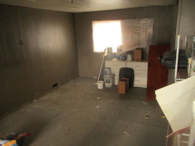 1862 N 2753rd Road, Ottawa, IL 61350