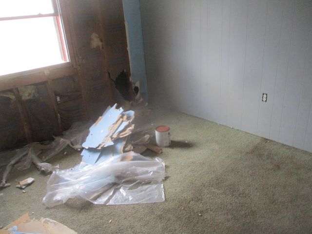 1862 N 2753rd Road, Ottawa, IL 61350