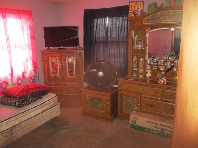 1862 N 2753rd Road, Ottawa, IL 61350