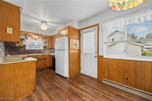 617 Marguerite Avenue, Cuyahoga Falls, OH 44221