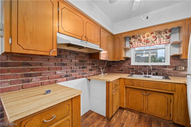 617 Marguerite Avenue, Cuyahoga Falls, OH 44221