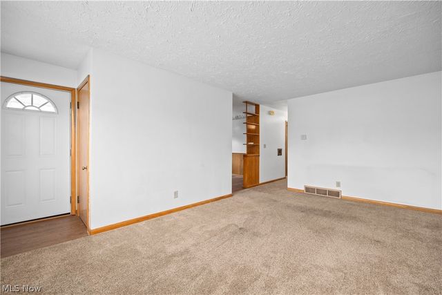 617 Marguerite Avenue, Cuyahoga Falls, OH 44221