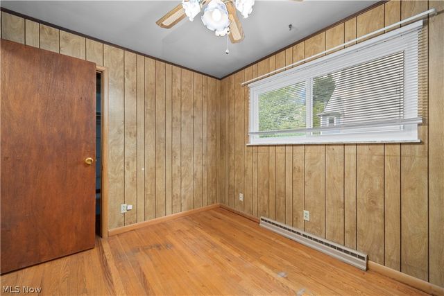 617 Marguerite Avenue, Cuyahoga Falls, OH 44221