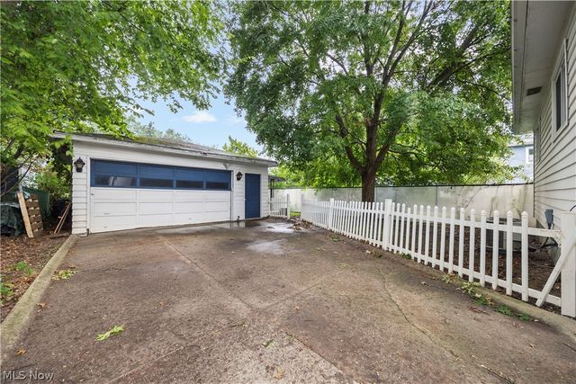 617 Marguerite Avenue, Cuyahoga Falls, OH 44221