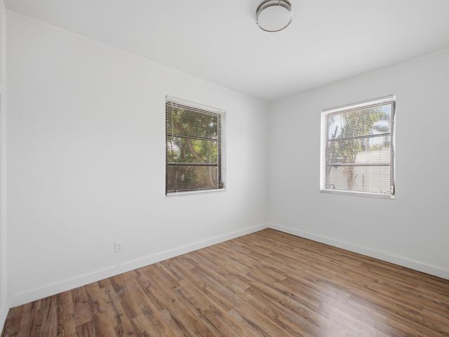 6700 Forest Court, West Palm Beach, FL 33405