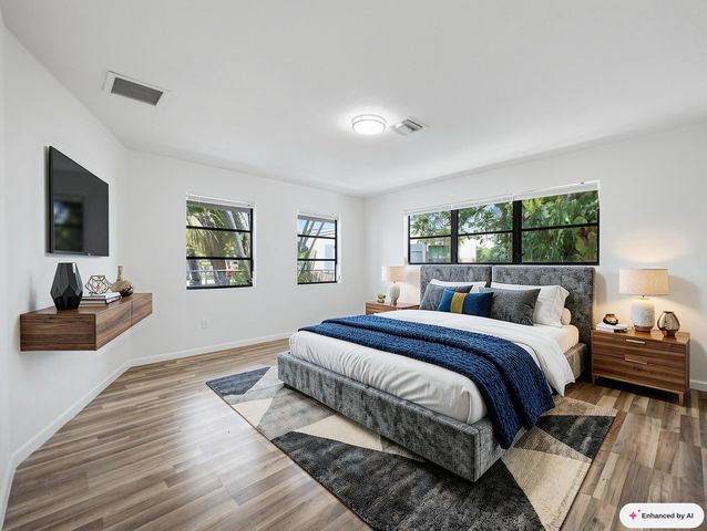 6700 Forest Court, West Palm Beach, FL 33405