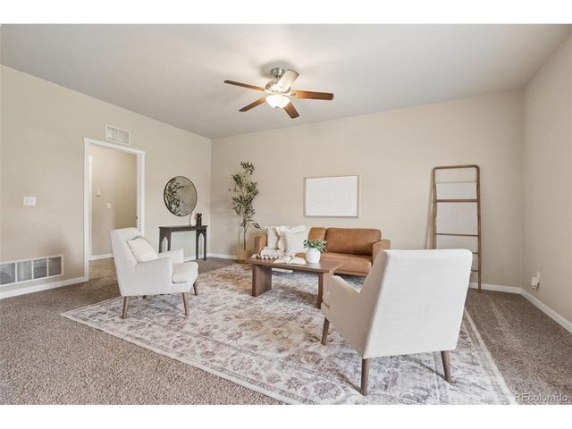 10423 Abrams Dr, Colorado Springs, CO 80925