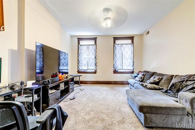 3844 Louisiana Avenue, St Louis, MO 63118