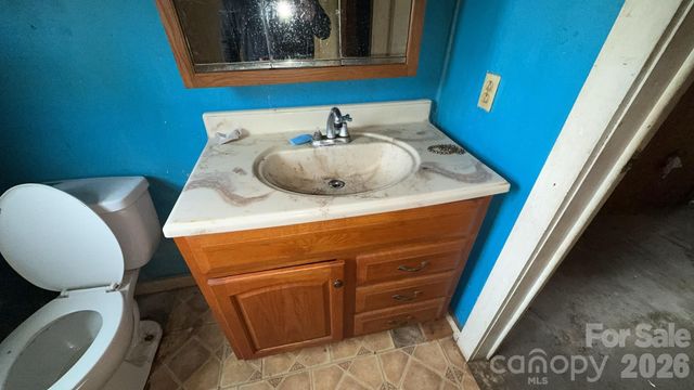922 US 70 None W, Morganton, NC 28655