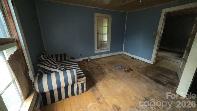 922 US 70 None W, Morganton, NC 28655