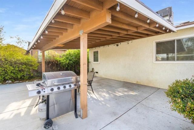 16262 Ivy Avenue, Fontana, CA 92335