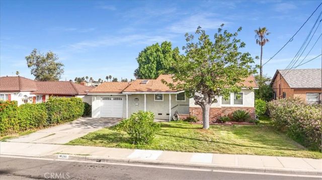 16262 Ivy Avenue, Fontana, CA 92335