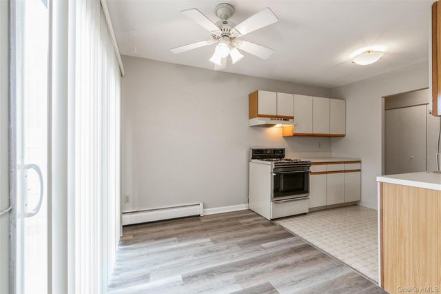 460 Old Town Road 1 F, Port Jefferson Station, NY 11776